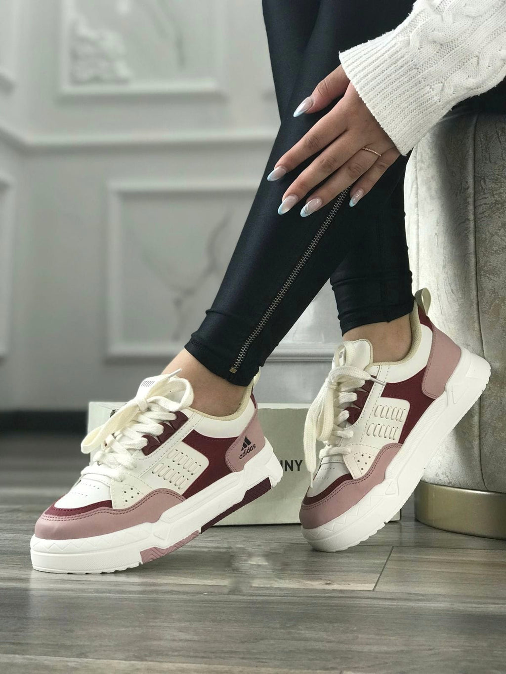 CALZADO ADIDAS TRENZAS TENIS
