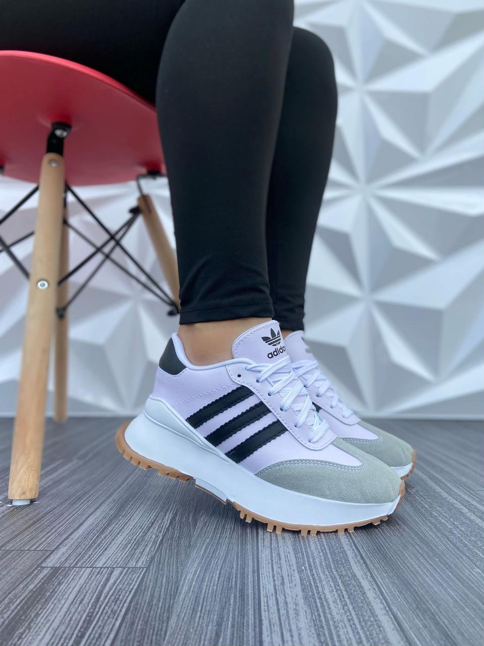 CALZADO ADIDAS TREBOL DAMA TENIS