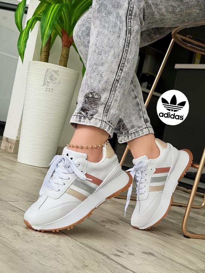 CALZADO ADIDAS TREBOL DAMA TENIS