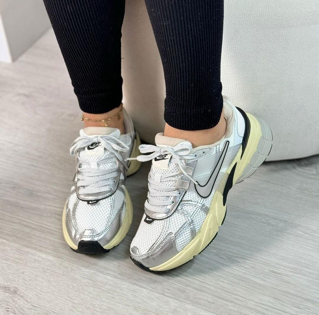 NIKE SKATE