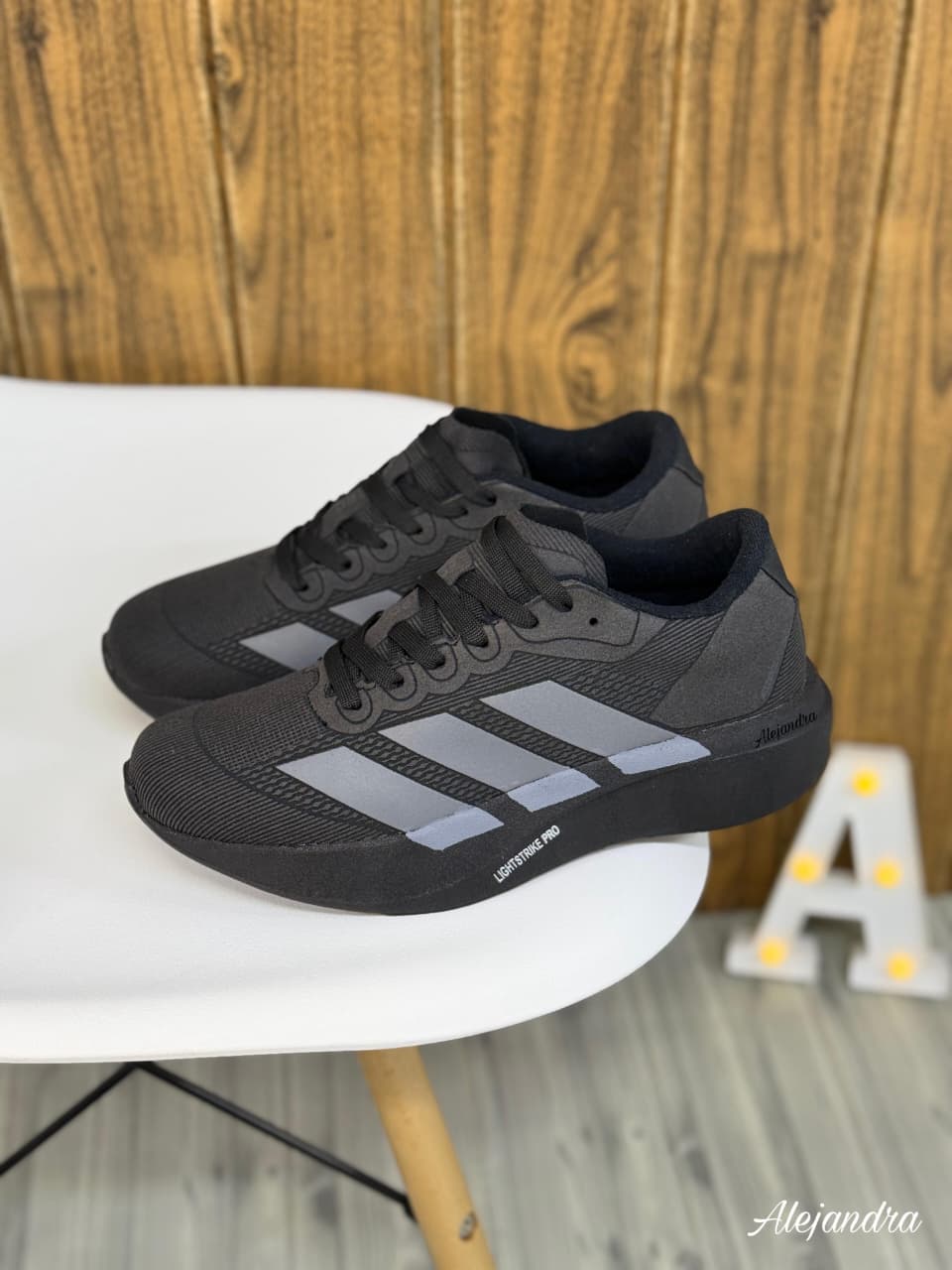 REF : 184 ADIDAS  ADIZERO UNISEX
