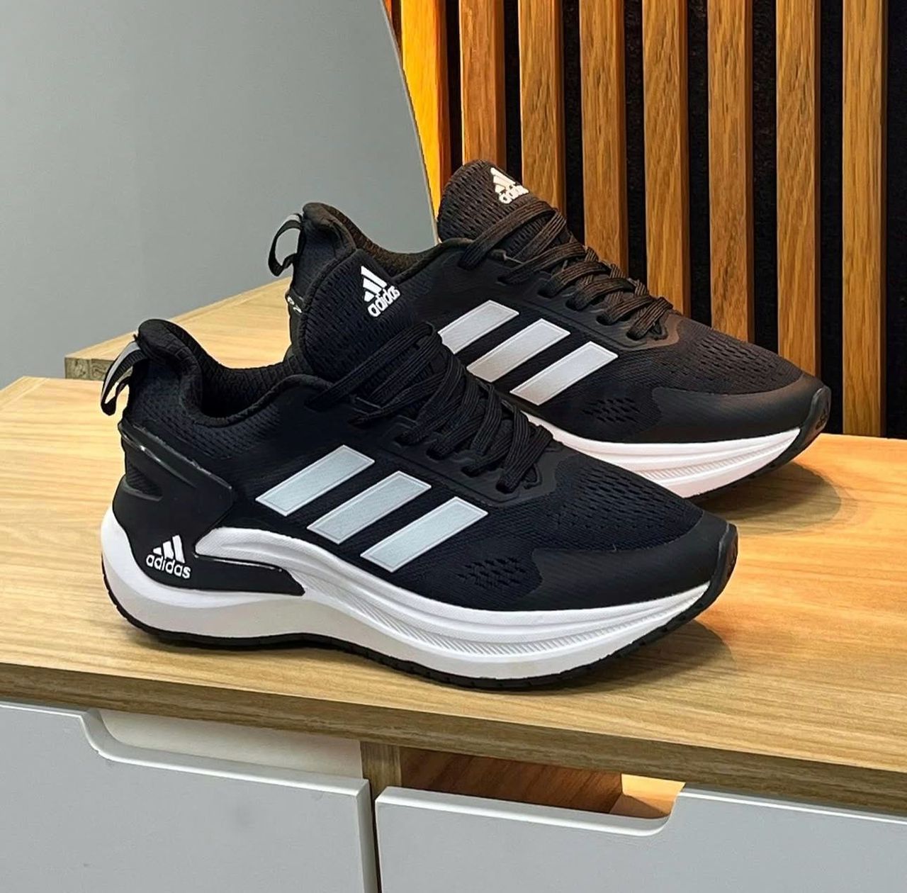 Adidas bounce 3.0 Unisex